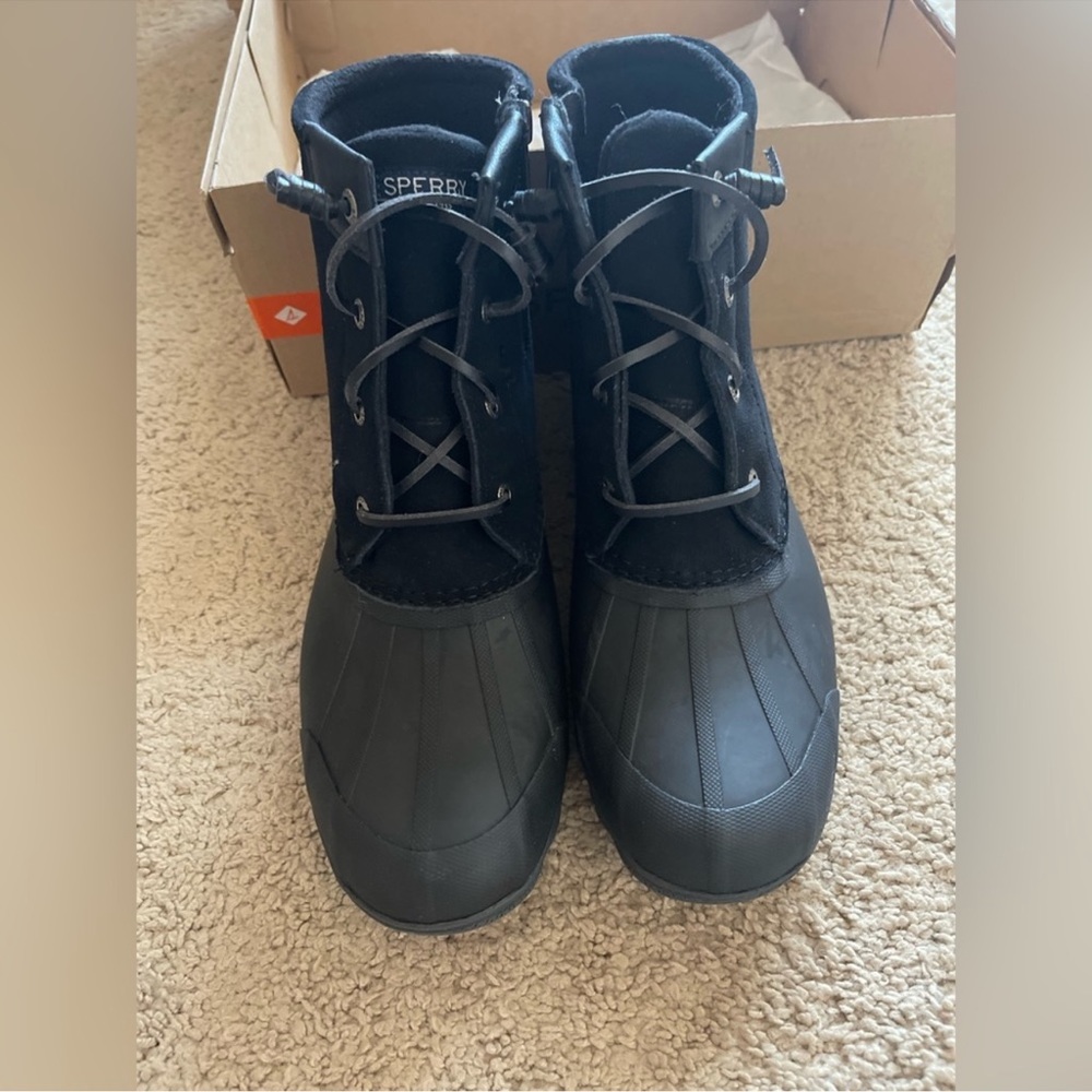 Brand new sperry duck boots